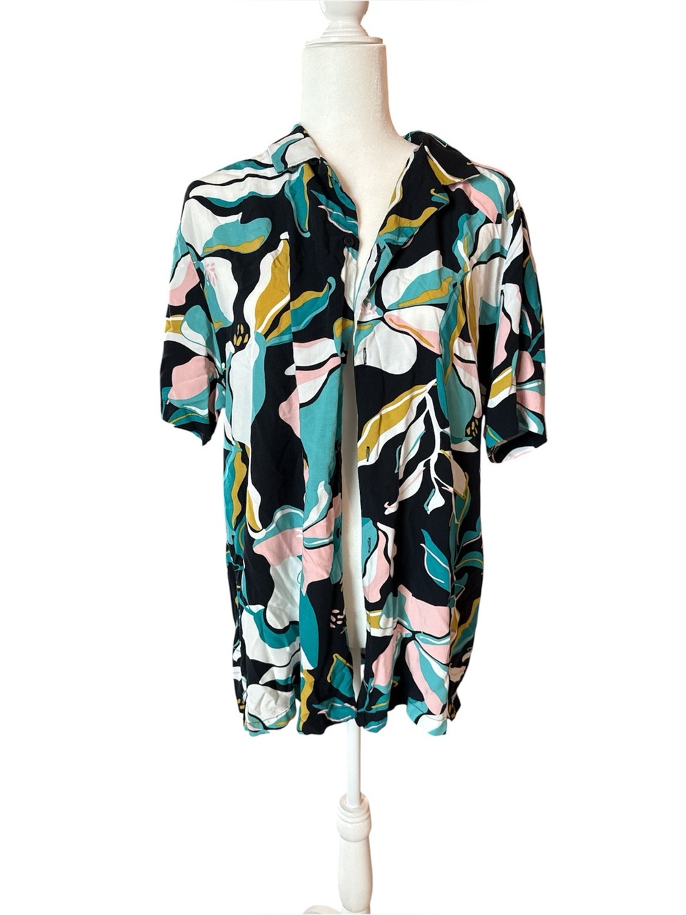 Cactus Man Ricky Singh Men's Short Sleeve Floral Print Shirt size XL